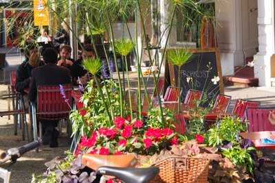 Tellplatz 3, Spezereien & Frohkost