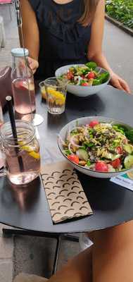 Stripped Pizza Aeschenvorstadt