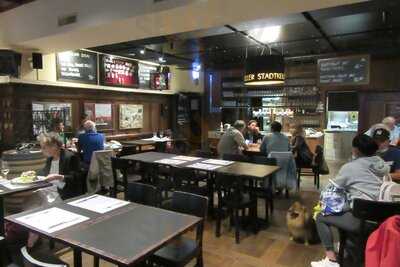 Stadtkeller Restaurant & Bierstube