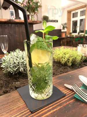 Omega-garden Eclectic Mediterranean Cuisine