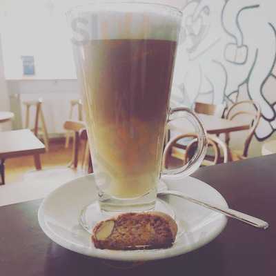 Cafe Con Letras F. Brodbeck