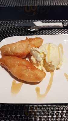 Mi Restaurant & Lounge