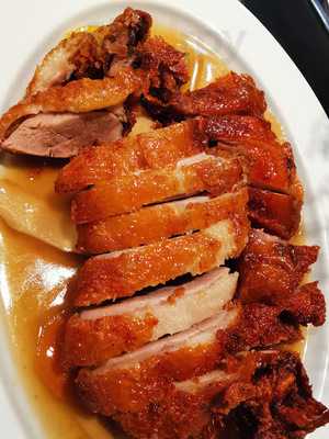 Mi Restaurant & Lounge