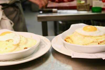 L'esprit Treffen Und Essen