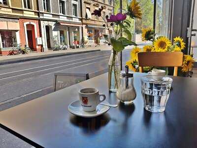 Indigo Elephant (vegetarian Coffeebar)