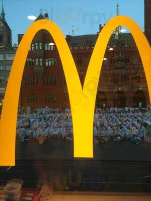 Mcdonald's Basel Marktplatz