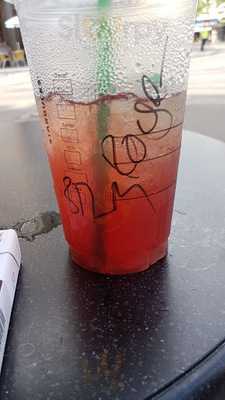 Starbucks Claraplatz