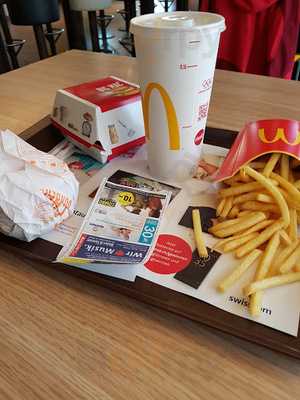 Mcdonald's Badischer Bahnhof