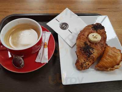 La Republique Du Croissant