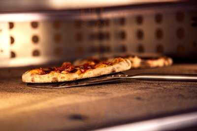 Dieci Pizza Kurier Muttenz