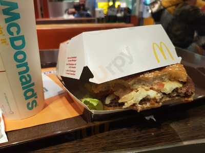 Mcdonald's Restaurant