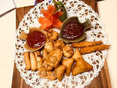 Ploy Thai Restaurant