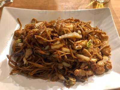 Lin's Restaurant & Take Away