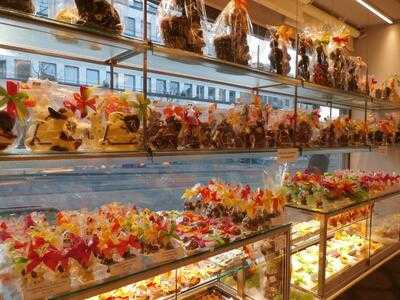 Gnadinger Am Schaffhauserplatz