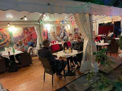 Tadka Indisches Restaurant