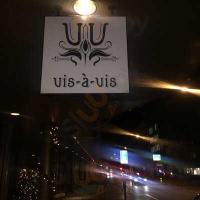 Vis-à-vis