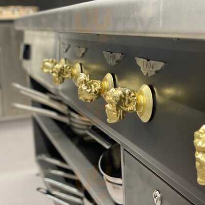 1904 Designed By Lagonda