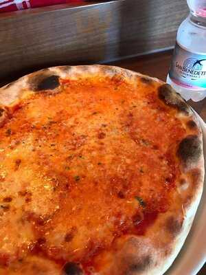 Pizza & Pasta Antonio