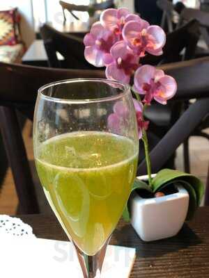 Orient Gold Restaurant & Bar