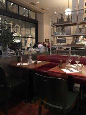 Lotti Restaurant Bar Cafe Grill