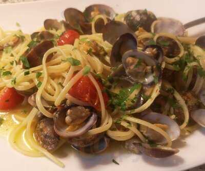 La Piccola Trattoria