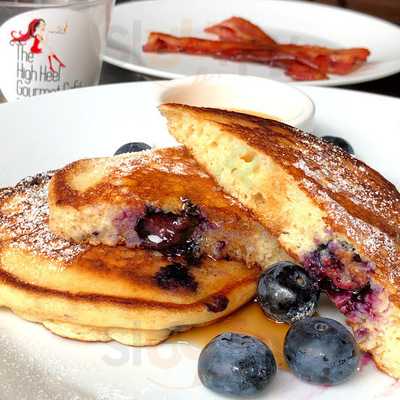 The High Heel Gourmet Cafe