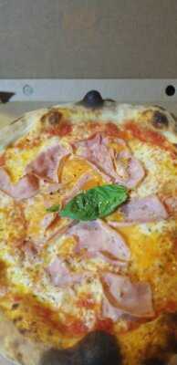 Restaurant Pizzeria Piazza