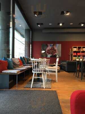 Boreal Coffee Shop Talacker