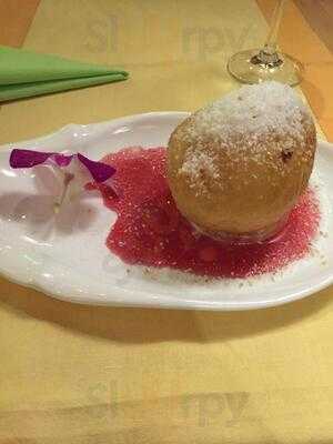 Lemon Grass Restaurant