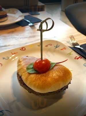 Sam's Pizza Land Dreikönig