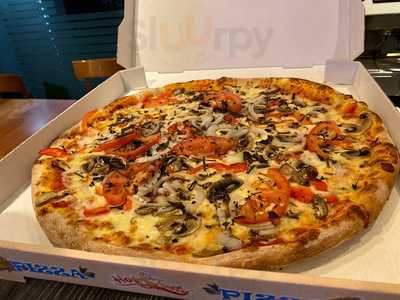 Royal Pizzeria Grill