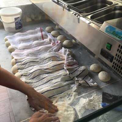 1004 Cafe-restaurant