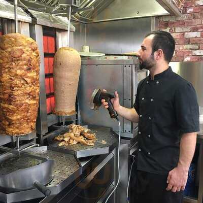 1004 Cafe-restaurant