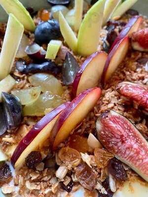 Birdie Food & Coffee