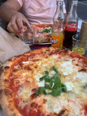 Pizzeria Calabria Dai 3 Fratelli Scalea