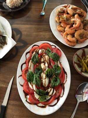 El Pharaon Restaurant & Shisha Lounge