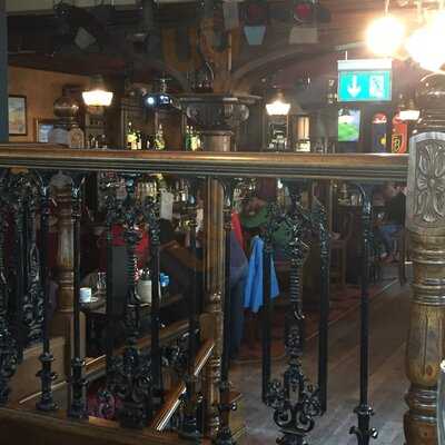 Paddy Reilly's Irish Pub & Restaurant