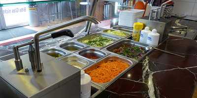 Surba Bahnhof Imbiss Stand