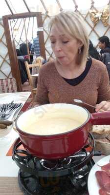 Yourte A Fondues