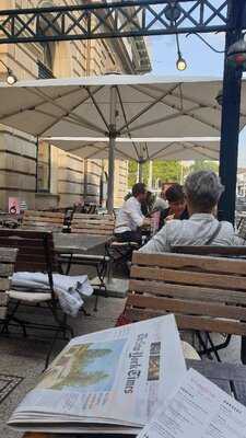 Imagine Im Zürcher Hauptbahnhof