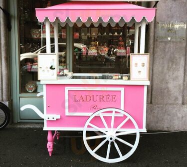 Laduree Geneve Cours De Rive
