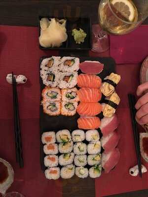 Sakura Japanese Restaurant