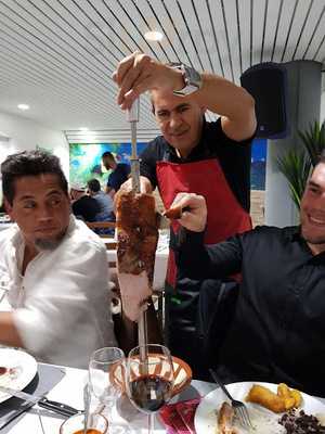 Churrascaria Tucano