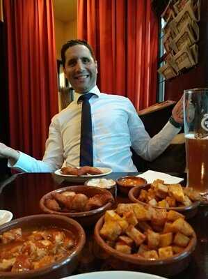 Juan Costa Restaurant & Tapas Bar