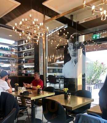 Cellini Caffè & Bar