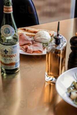 Cellini Caffè & Bar