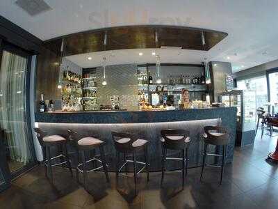 Café & Bar Nuovo