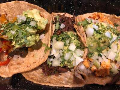 Tacos Y Chile