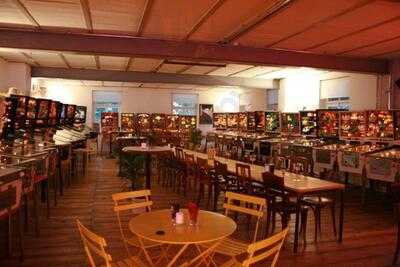 Extraball Flippermuseum Und Tapas Bar