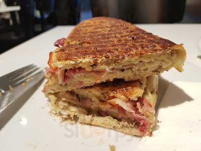 Merz Backerei & Bistro